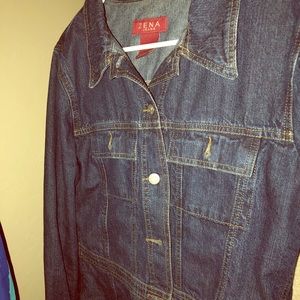 Large Jean jacket smoke free home